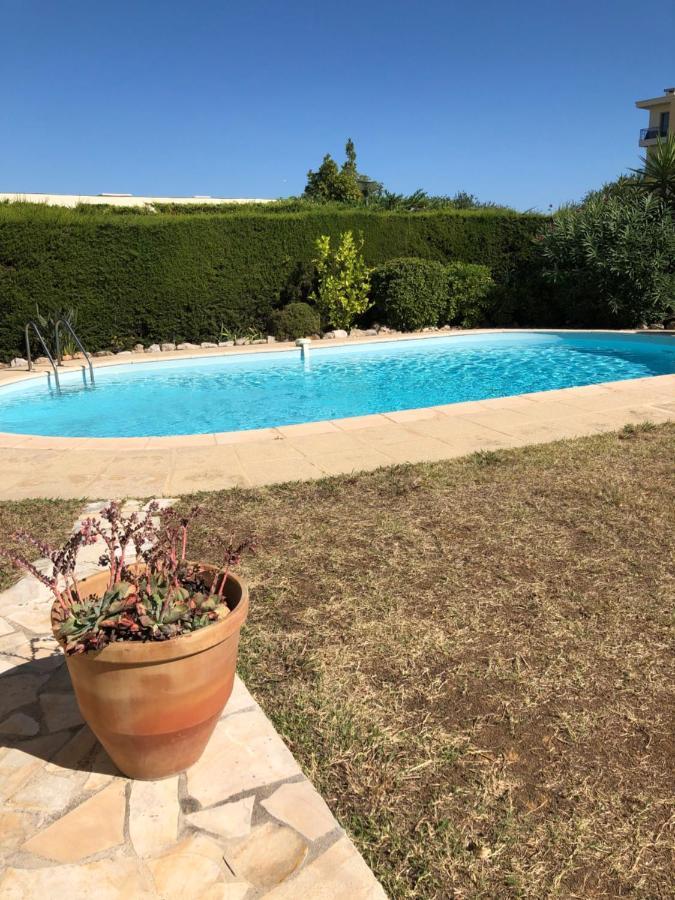 Villa C3 chambre d’hôte piscine proche mer Cagnes-sur-Mer Esterno foto